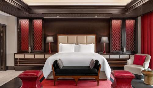 Three-Bedroom Presidential Suite