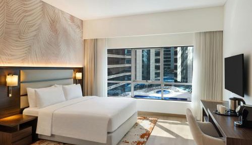 Deluxe King Room with Pool View