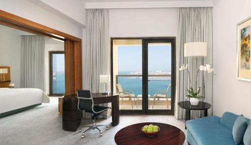 Family Suite with Balcony and Partial Sea View 