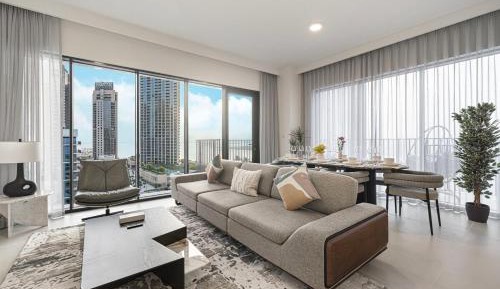 Three-Bedroom Apartment with Water View