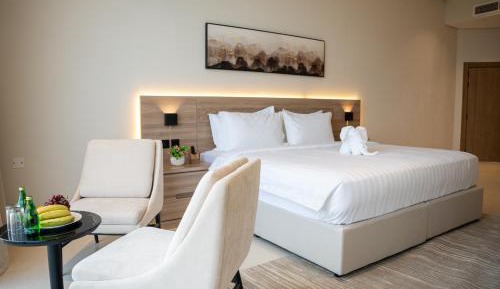 Superior King Room