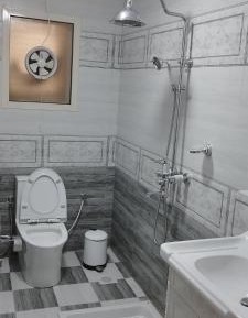 Single Room with city view 