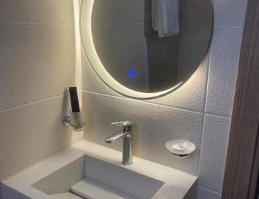 Twin Room with Private Bathroom