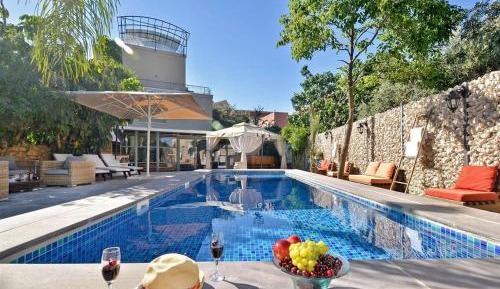Villa with Private Pool