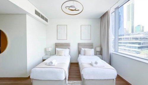 Two-Bedroom Apartment with City View