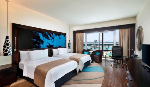 Superior Double Room with Two Double Beds and Balcony