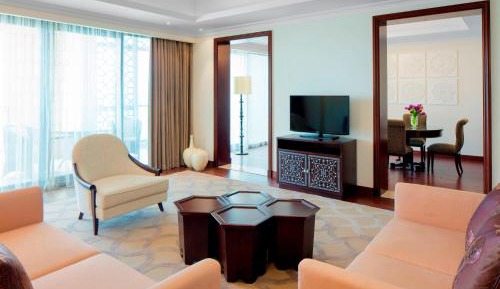 Amiri Suite Sea View, 1 Bedroom Larger Suite, 1 King