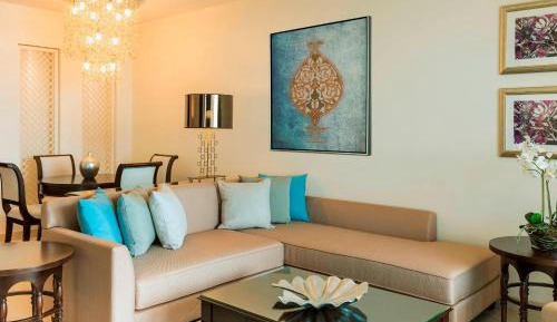 Al Dana Suite Sea View, 1 Bedroom Suite, 1 King, Balcony
