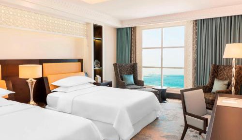 Superior Deluxe Twin with Sea View