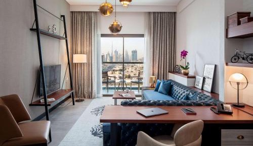 One-Bedroom Apartment with Burj Khalifa View  