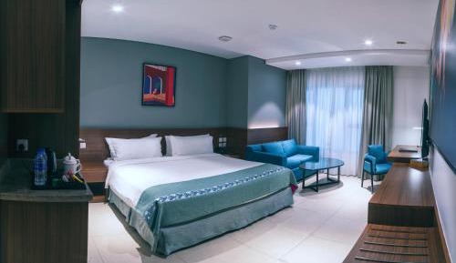 Deluxe Room with Courtyard View