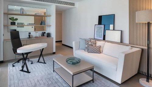 City View Deluxe Suite with Private Balcony 