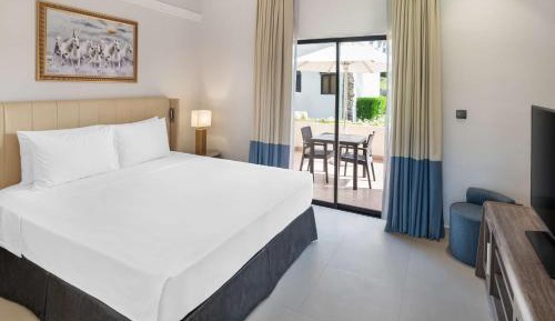 One-Bedroom Villa with Terrace - Enjoy free access to Cobra Water Park