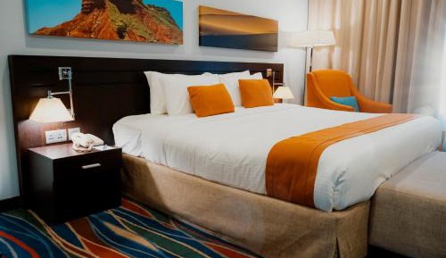Deluxe Suite