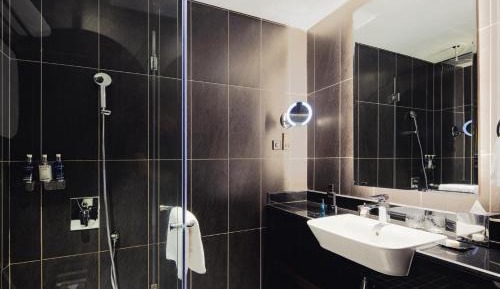 Premium Studio, Private Beach, Infinity Pool, Lazy River & Kids Club Access
