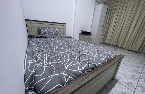 Al Zahiyah Apartment | Dinar Stays 1 bed for 1 person only