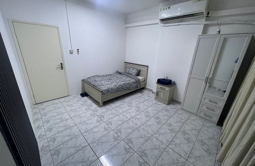 Al Zahiyah Apartment | Dinar Stays 1 bed for 1 person only