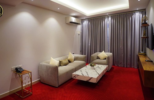 Al Ghubrah Ash Shamaliyyah Hotel | Muscat Express Hotel