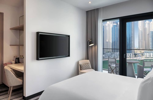 Dubai Marina Hotel | Vida Dubai Marina & Yacht Club