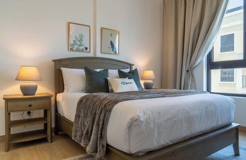 Dubai Apartment | HiGuests - La Cote B2
