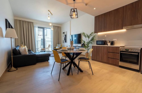 Dubai Apartment | HiGuests - La Cote B2