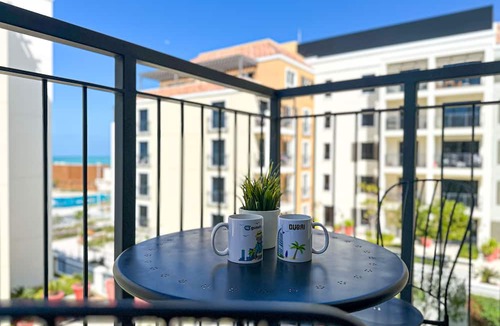 Dubai Apartment | HiGuests - La Cote B2