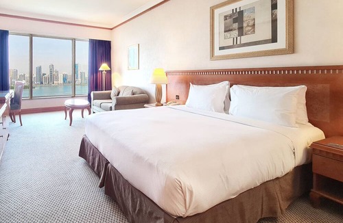 Al Majaz Hotel | Corniche Hotel Sharjah