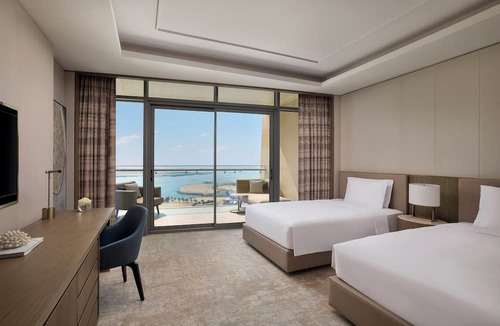Abu Dhabi Hotel | InterContinental Residences Abu Dhabi by IHG