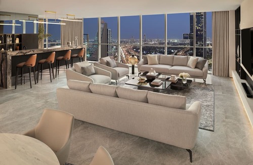 Trade Center Hotel | Sheraton Grand Hotel, Dubai