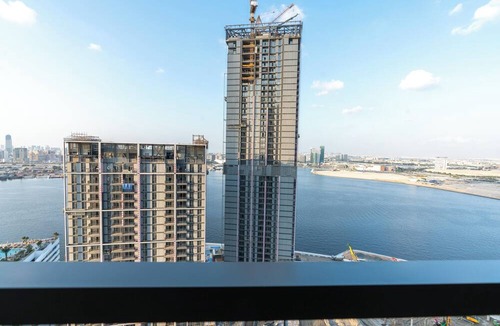Dubai Apartment | LuxBnB Creek Rise Tower Harbor Views