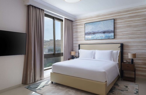 Muscat Hotel | DoubleTree by Hilton Muscat Qurum