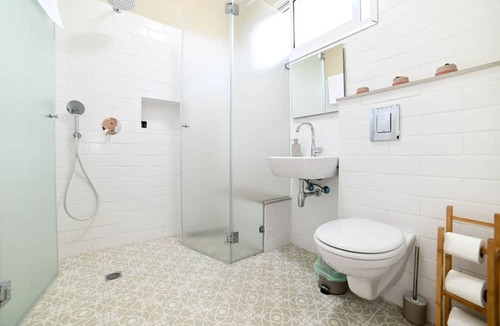 Emek Izrael Apartment | YalaRent Valley view complex In Merhavia with Private heated Pool