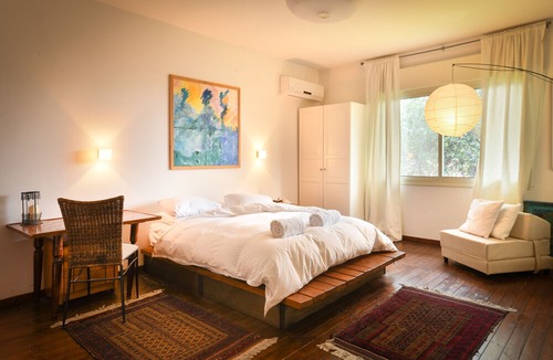 Ma'alot - Tarshiha Apartment | Country Yard Villa in Yaffe Nof Maalot