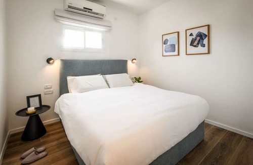 Ramat Hasharon Apartment | Relax in a Rural Retreat 2BR Apt wGarden