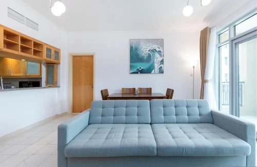 The Greens Apartment | Lux BnB I Turia Tower I Lake & Garden View