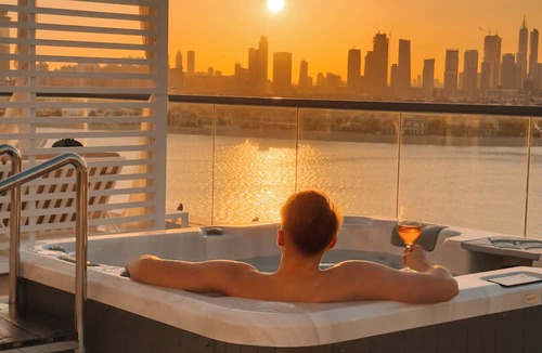 Palm Jumeirah Resort | Th8 Palm Dubai Beach Resort, Vignette Collection by IHG