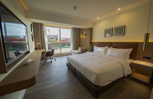 Aqaba Hotel | Luxotel Aqaba Beach Resort & Spa Only 15 years plus