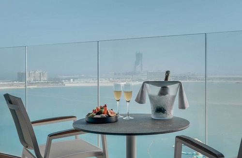 Ras Al Khaimah Resort | Mövenpick Resort Al Marjan Island