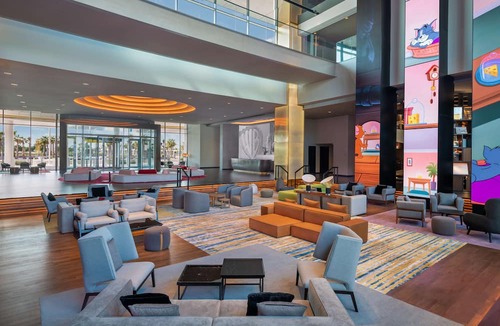 Abu Dhabi Resort | The WB Abu Dhabi, Curio Collection by Hilton