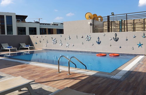 Jadaf Hotel | Grand Kingsgate Waterfront By Millennium Hotels