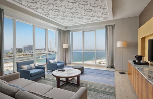 Jumeirah Beach Residence Resort | DoubleTree by Hilton Dubai - Jumeirah Beach