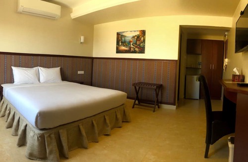 Al Hadd Cabin | Turtle Beach Resort