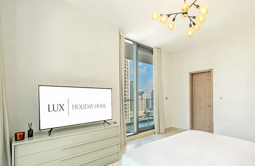 Al Sufouh 2 Apartment | LUX Contemporary Suite Marina View 4