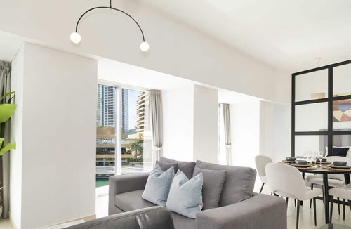 Al Sufouh 2 Apartment | LUX The Cayan Superior Suite 2