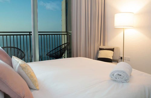 Al Sufouh 2 Apartment | 3B-5242-2804