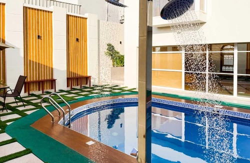 Sur House | Discovery Guest House -Sur