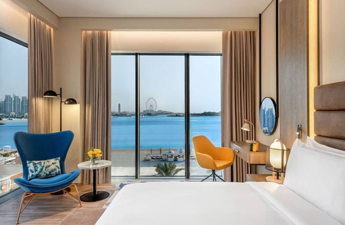 Palm Jumeirah Hotel | voco Dubai the Palm by IHG