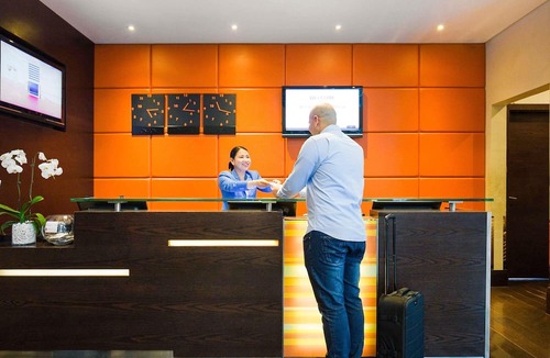 Al Muraqqabat Hotel | ibis Dubai Al Rigga