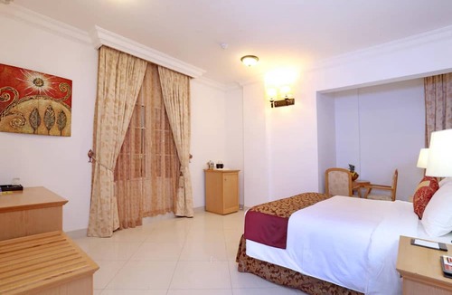 Al Ghubrah Ash Shamaliyyah Hotel | Al Maha International Hotel