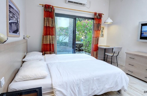 Ashdot Ya'akov Ihud House | Kibbutz Ashdot Yaacov Ichud Country Lodging